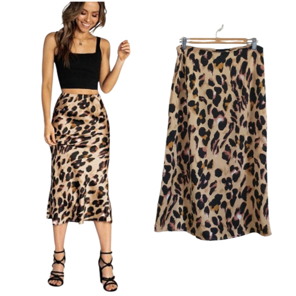 Everkaki Leopard Print Midi Skirt